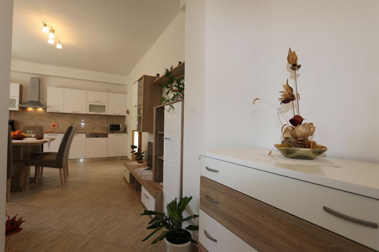 Apartment Car Marica Шіло Екстер'єр фото